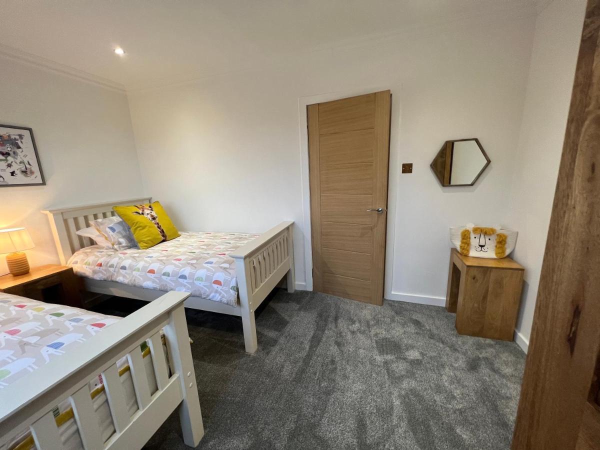Appartamento Beachfront Penthouse, Largs Esterno foto